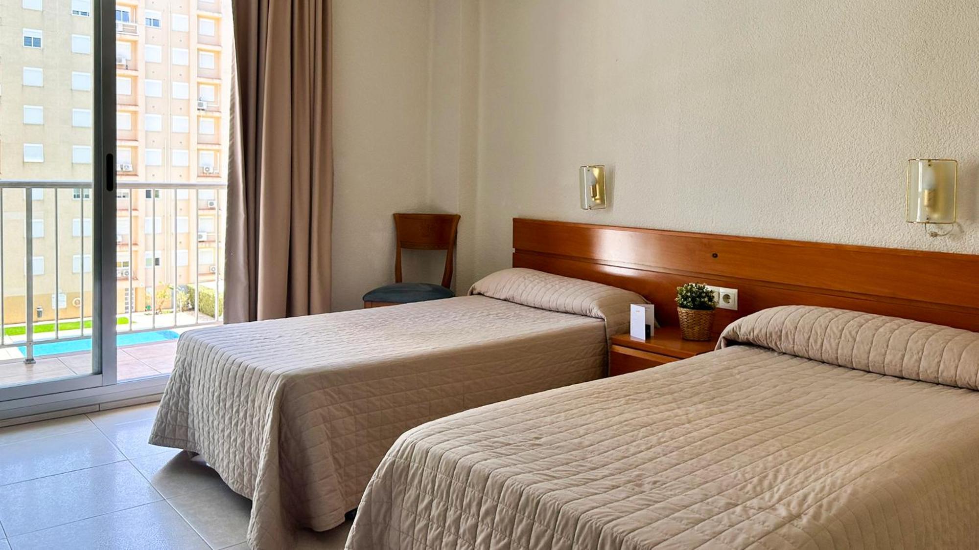 Hotel Safari Gandía Buitenkant foto