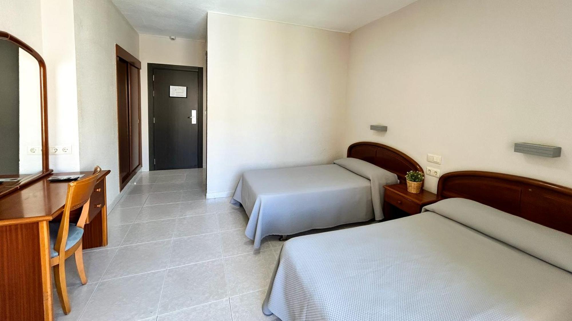 Hotel Safari Gandía Buitenkant foto